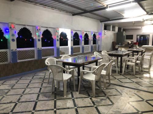 hotel rani palace
