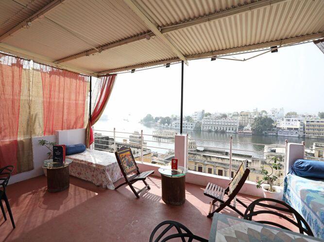 devi vilas guest house