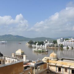 devi vilas guest house