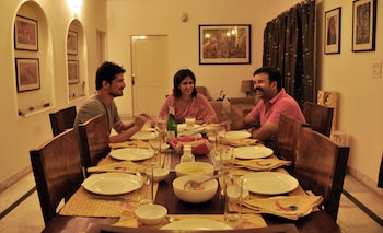 pratap bhawan home stay