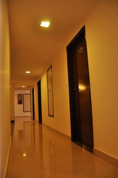 hotel shyam paradise