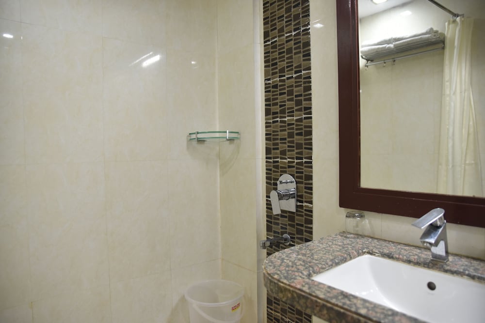 hotel shyam paradise