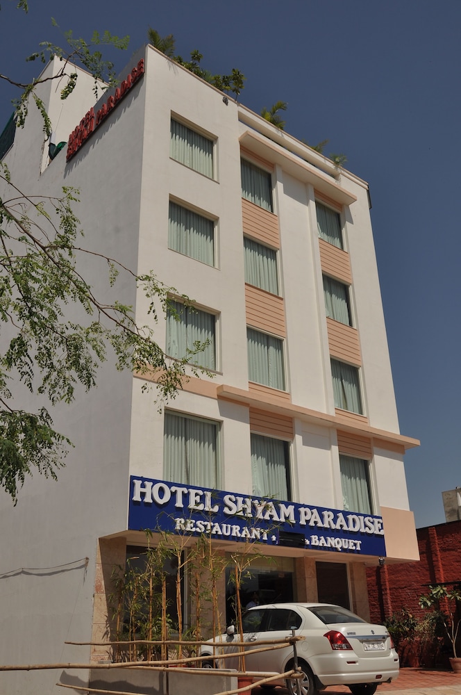 hotel shyam paradise