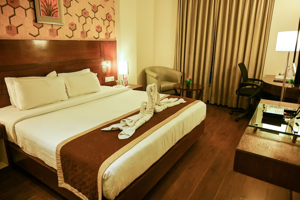hotel shyam paradise