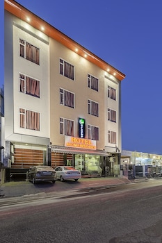 hotel aroma residency