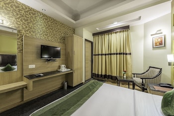 hotel aroma residency