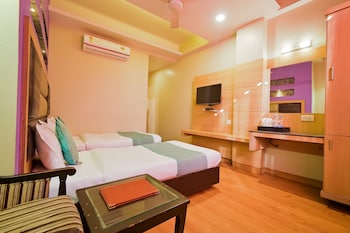 hotel aroma residency