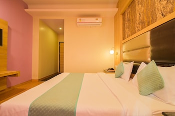 hotel aroma residency