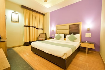 hotel aroma residency