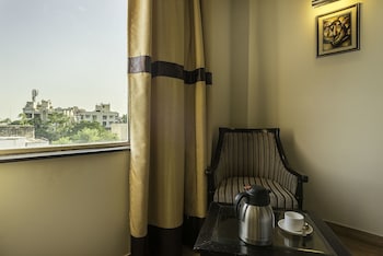 hotel aroma residency