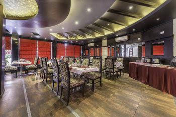 hotel aroma residency