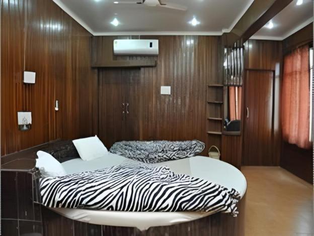 hotel shahjahan