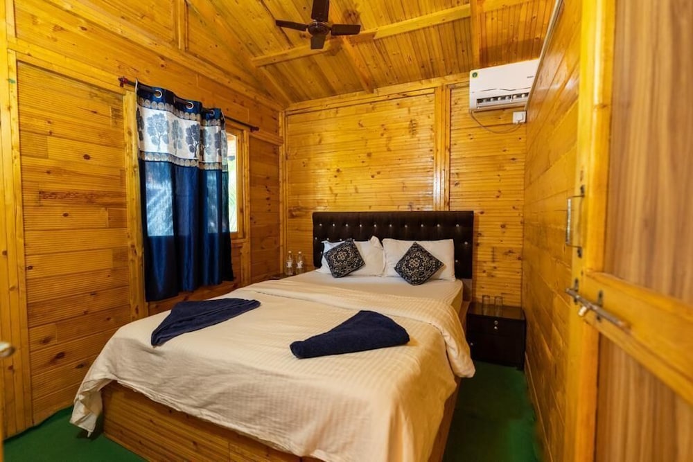 hitide beach resort
