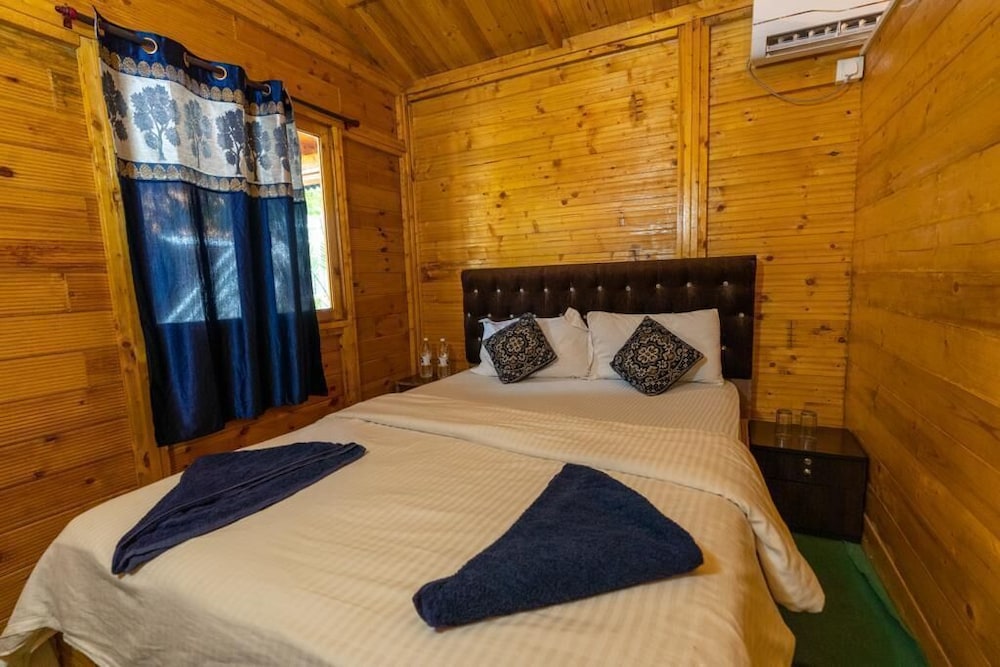 hitide beach resort
