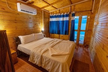 hitide beach resort