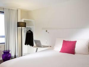 Ibis Styles Lille Centre Gare Beffroi,Lille>>Bondues,3 star