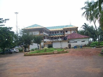 calangute residency