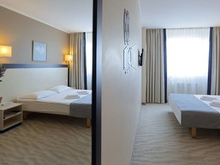 aurora hotel klaipeda