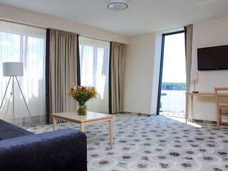 Hotel-Img