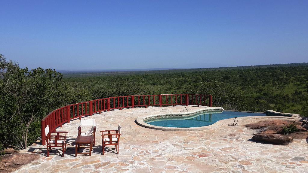 elephant rock luxury camp tarangire
