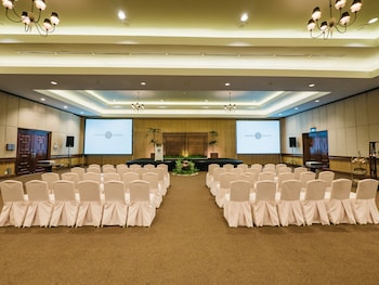 nirwana resort hotel