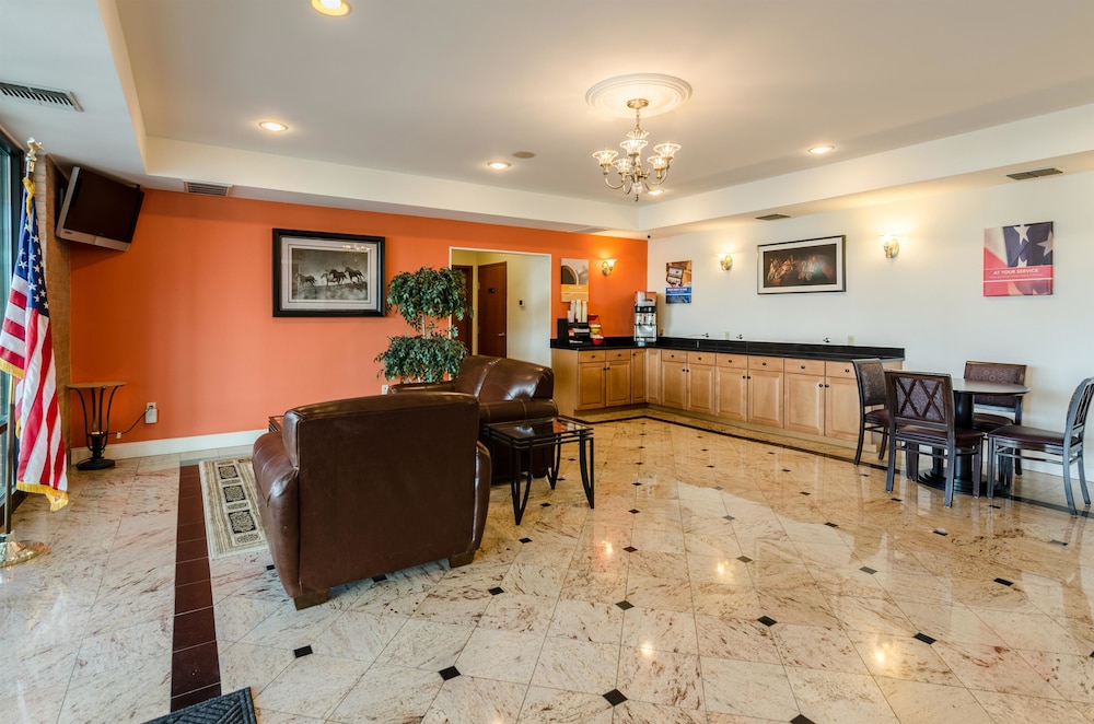 motel 6 lexington va