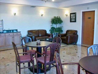 motel 6 lexington va