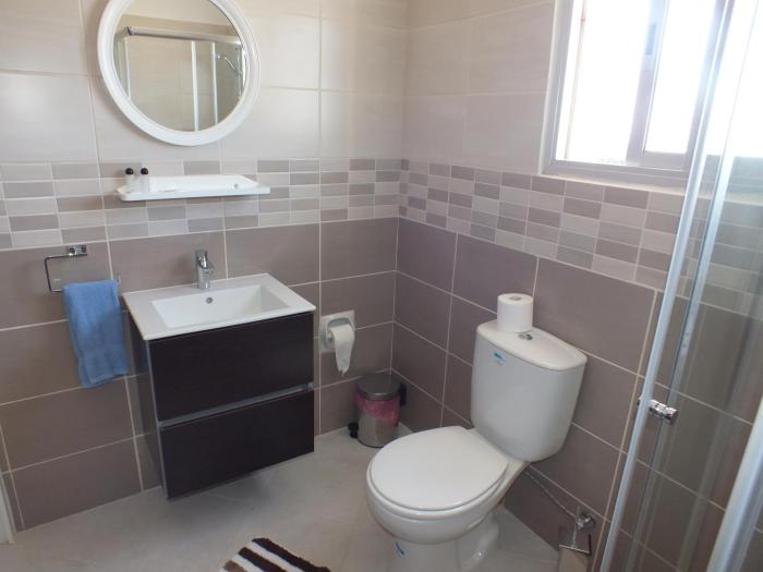 petsas apartments and tavern