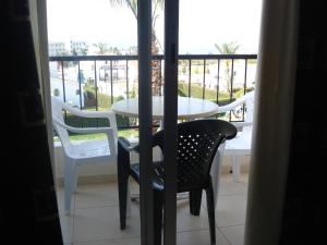 petsas apartments and tavern