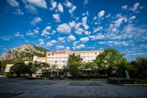 Hotel Hemus,Vratsa>>Montana,3 star