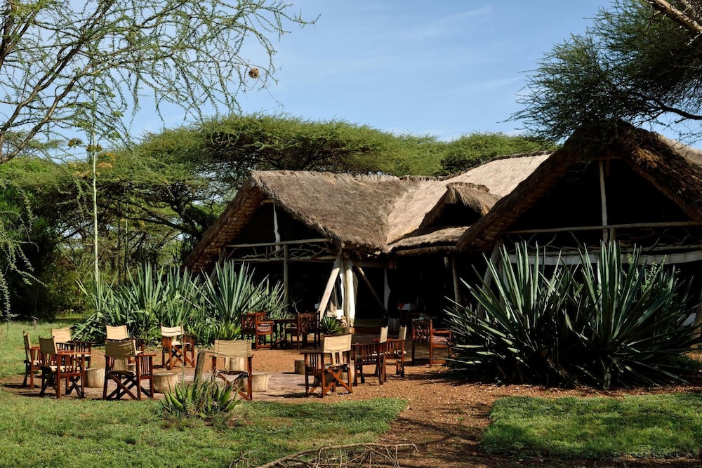 ikoma tented camp