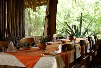 ikoma tented camp