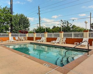 Comfort Suites Airport,Jacksonville>>Duval,3 star