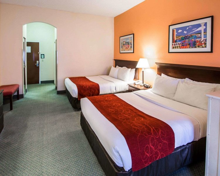 comfort suites airport