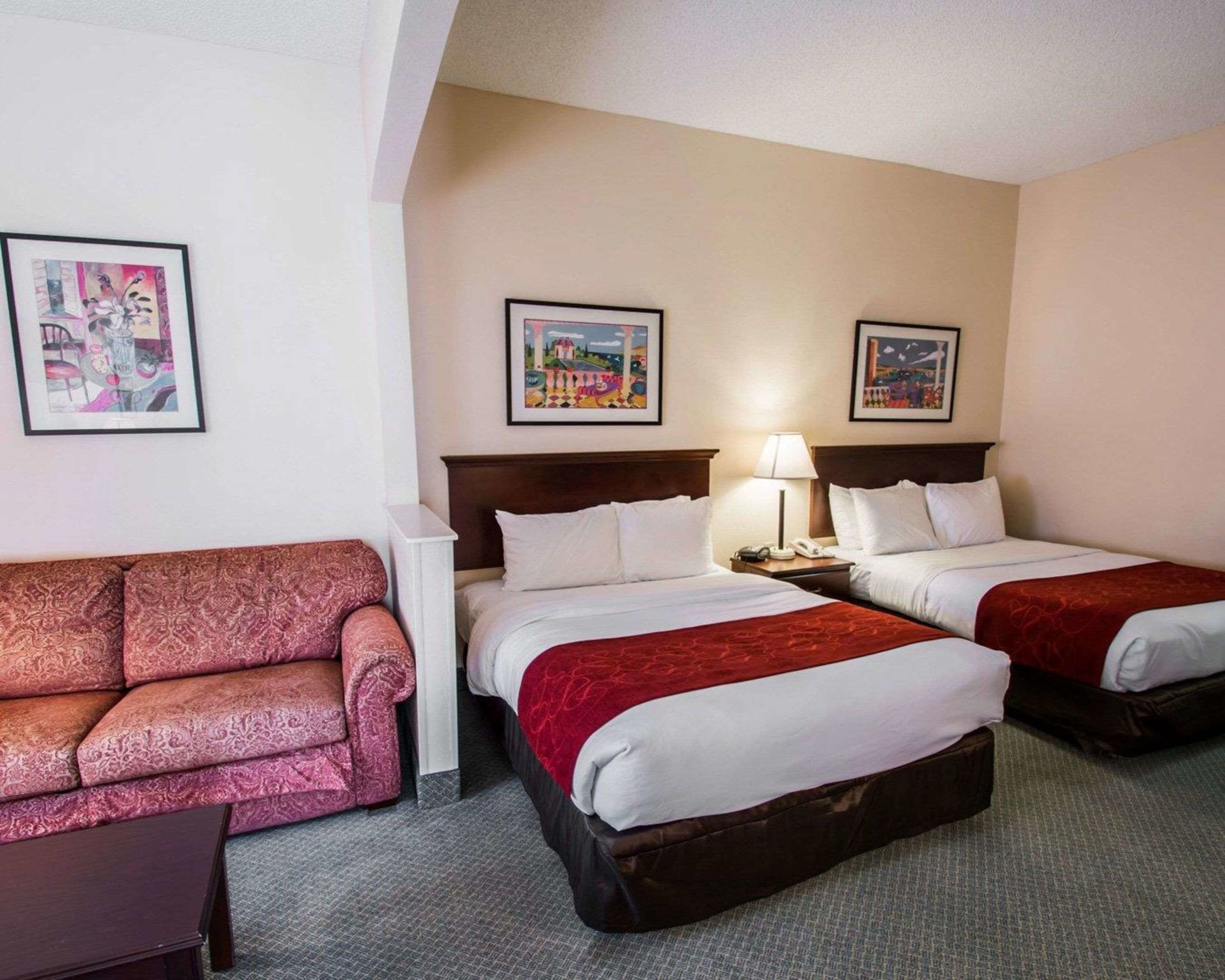 comfort suites airport