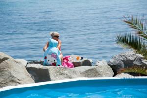 hermes club hotel and apartments