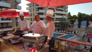 hermes club hotel and apartments