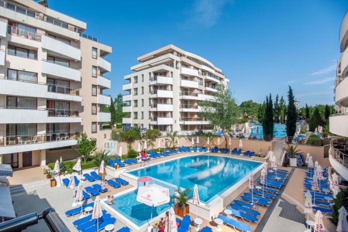 hermes club hotel and apartments