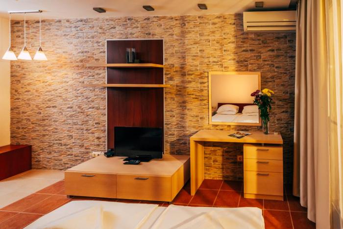 green life beach resort sozopol