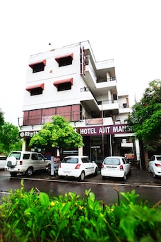 hotel ajit mansion