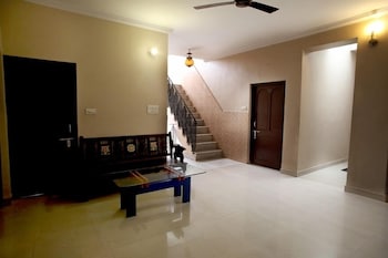 hotel ajit mansion