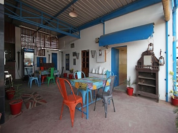 hotel ajit mansion