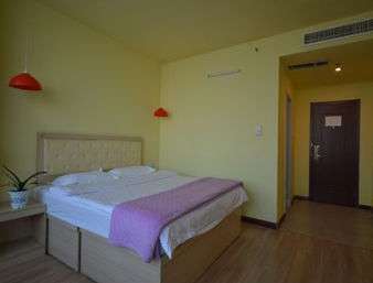 7 Days Inn Huludao Railway Station Plaza,,2 star