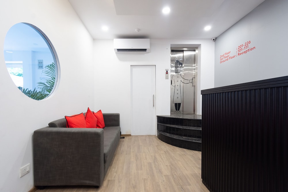 townhouse hotel mannat international