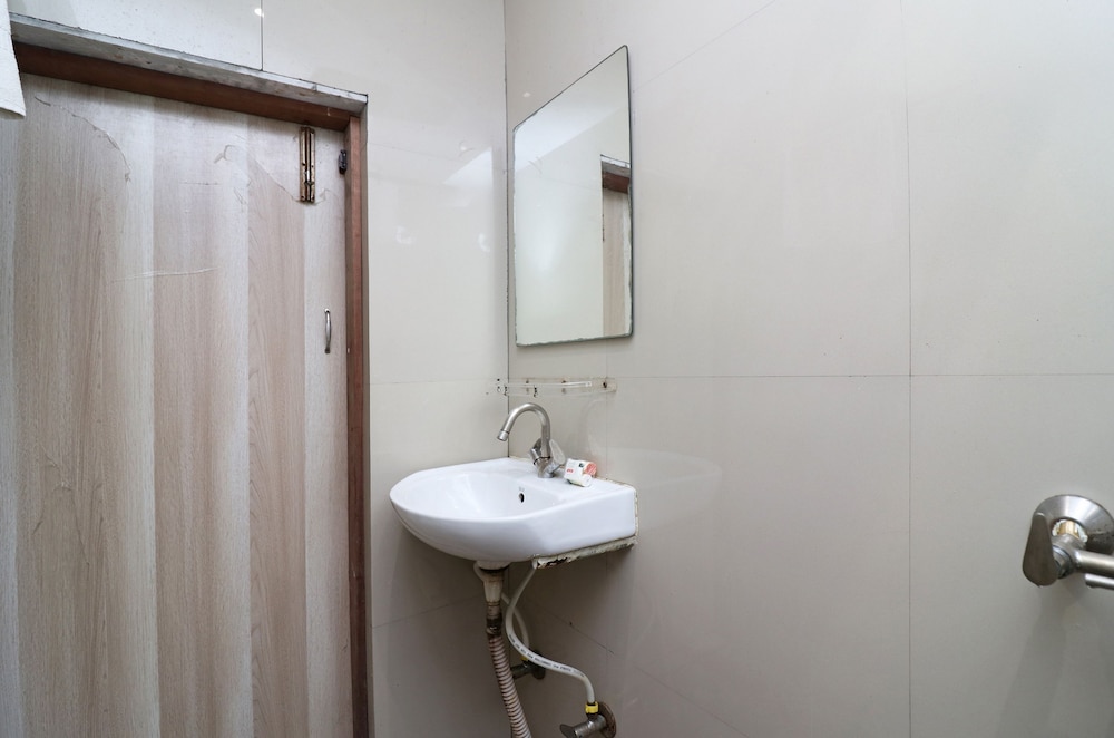 townhouse hotel mannat international