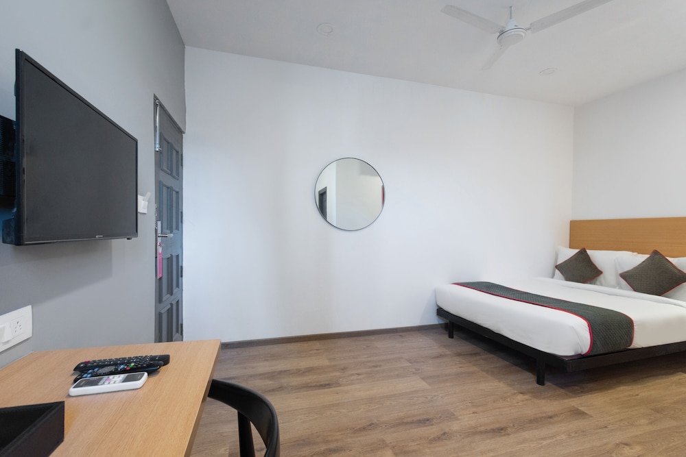 townhouse hotel mannat international