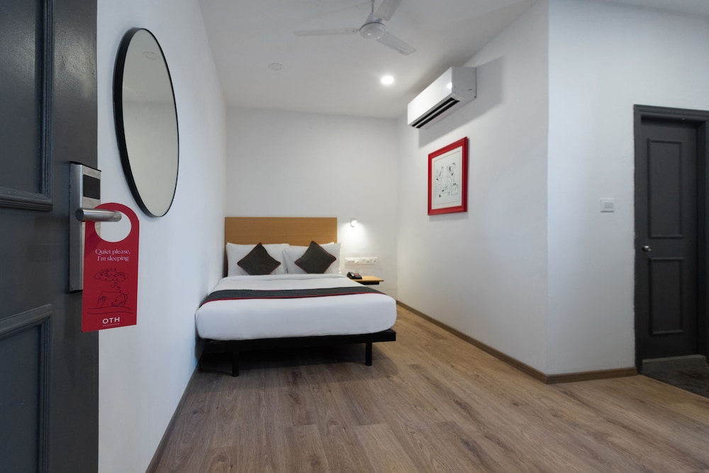 townhouse hotel mannat international