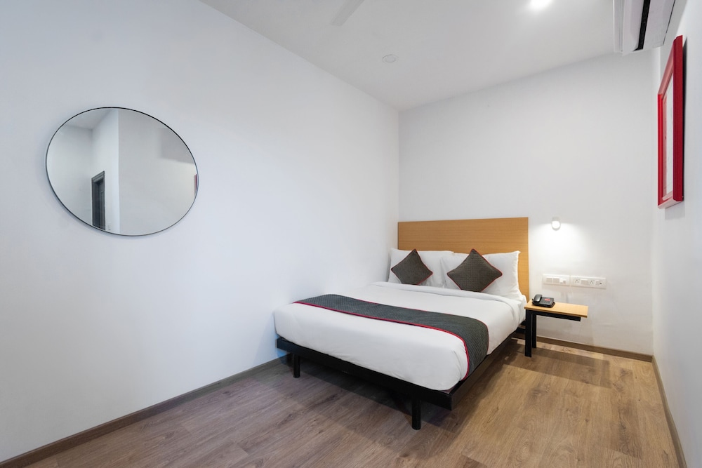 townhouse hotel mannat international