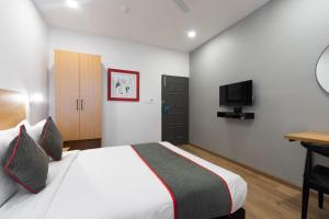 townhouse hotel mannat international