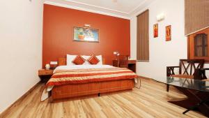 Pals Inn,New Delhi>>Delhi,3 star